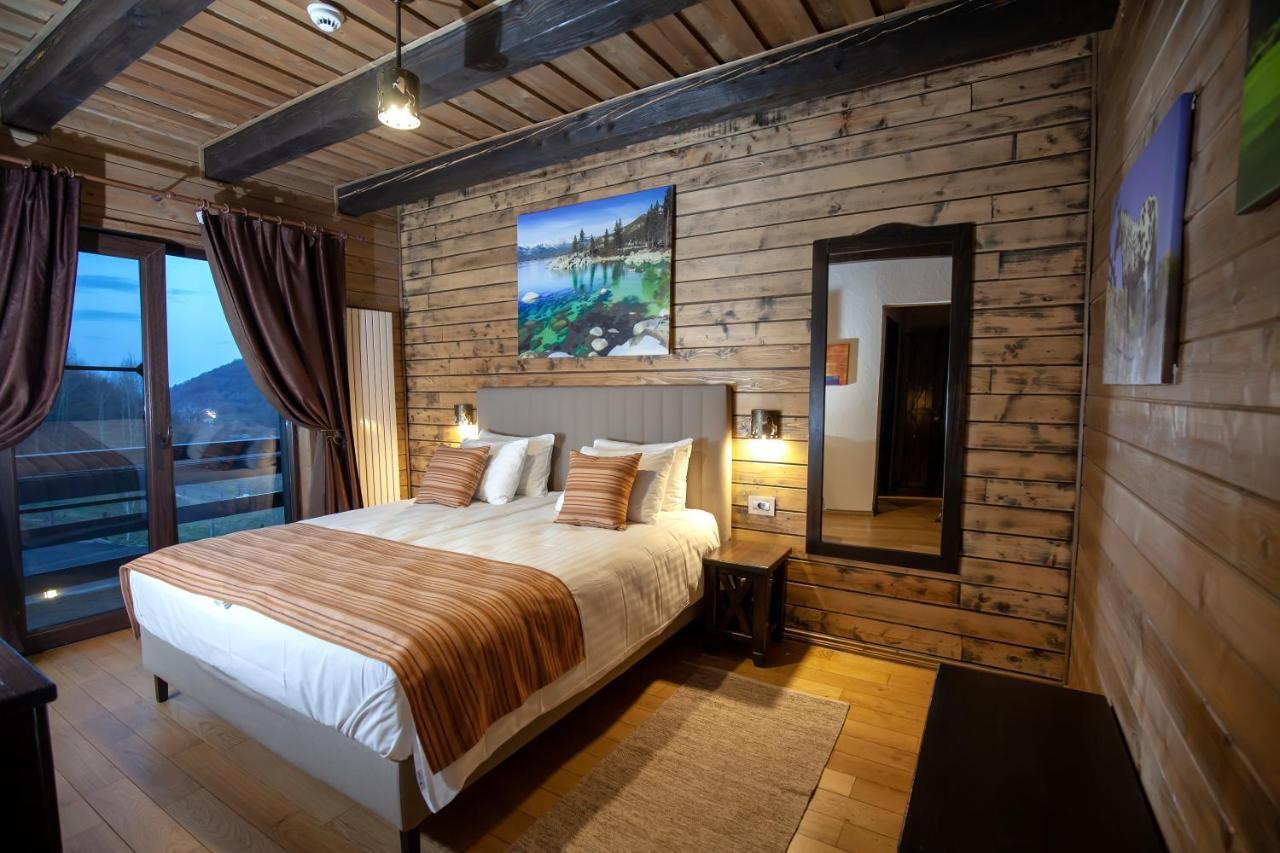 Maggie'S Ranch Otel Rîşnov Dış mekan fotoğraf