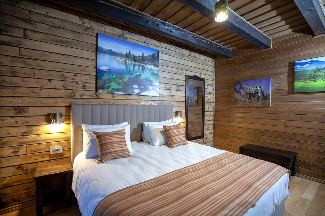 Maggie'S Ranch Otel Rîşnov Dış mekan fotoğraf