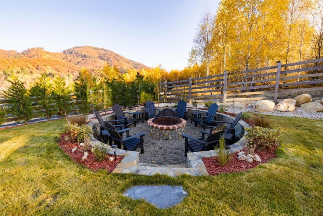 Maggie'S Ranch Otel Rîşnov Dış mekan fotoğraf
