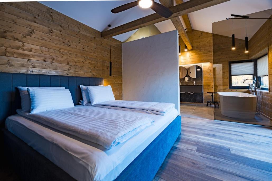 Maggie'S Ranch Otel Rîşnov Dış mekan fotoğraf